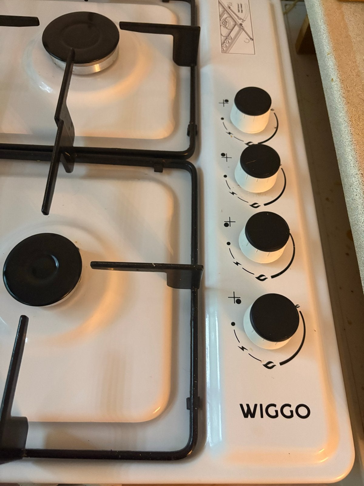 Zo goed als nieuw Wiggo gasfornuis, Zo goed als nieuw, Gas, Vrijstaand, 4 kookzones