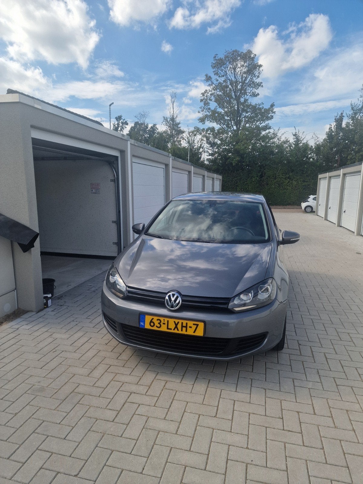Volkswagen Golf 1.6 75KW 2009 Grijs, Auto's, Voorwielaandrijving, Dealer onderhouden, Stof, 4 cilinders
