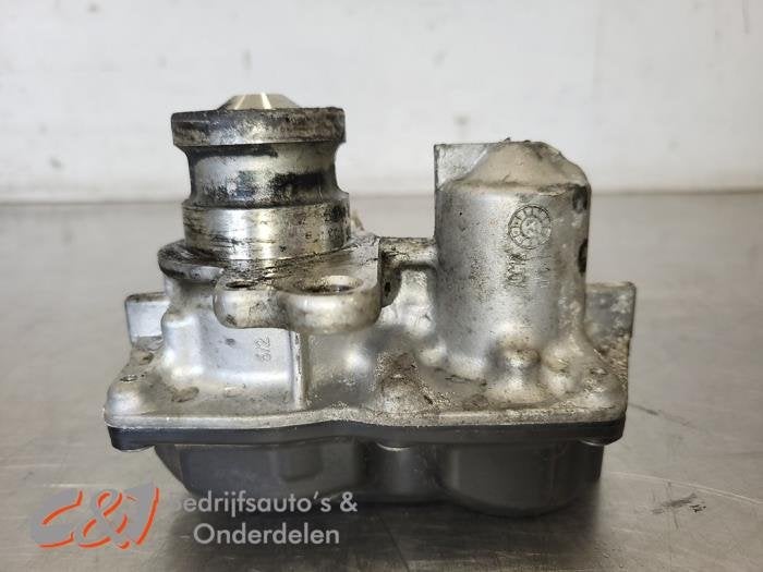 EGR Klep van een Opel Vivaro, Gebruikt, -, -, Opel