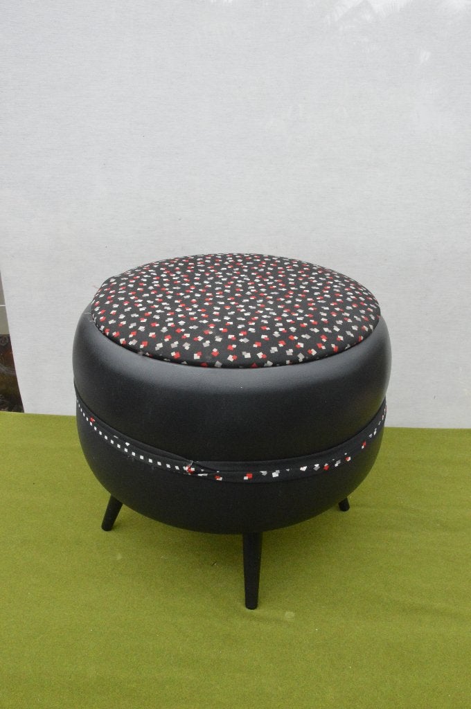 Vintage poef/ naaimand uit jaren 60 van skai leer kunststof, Minder dan 50 cm, Gebruikt, Sixties, Rond