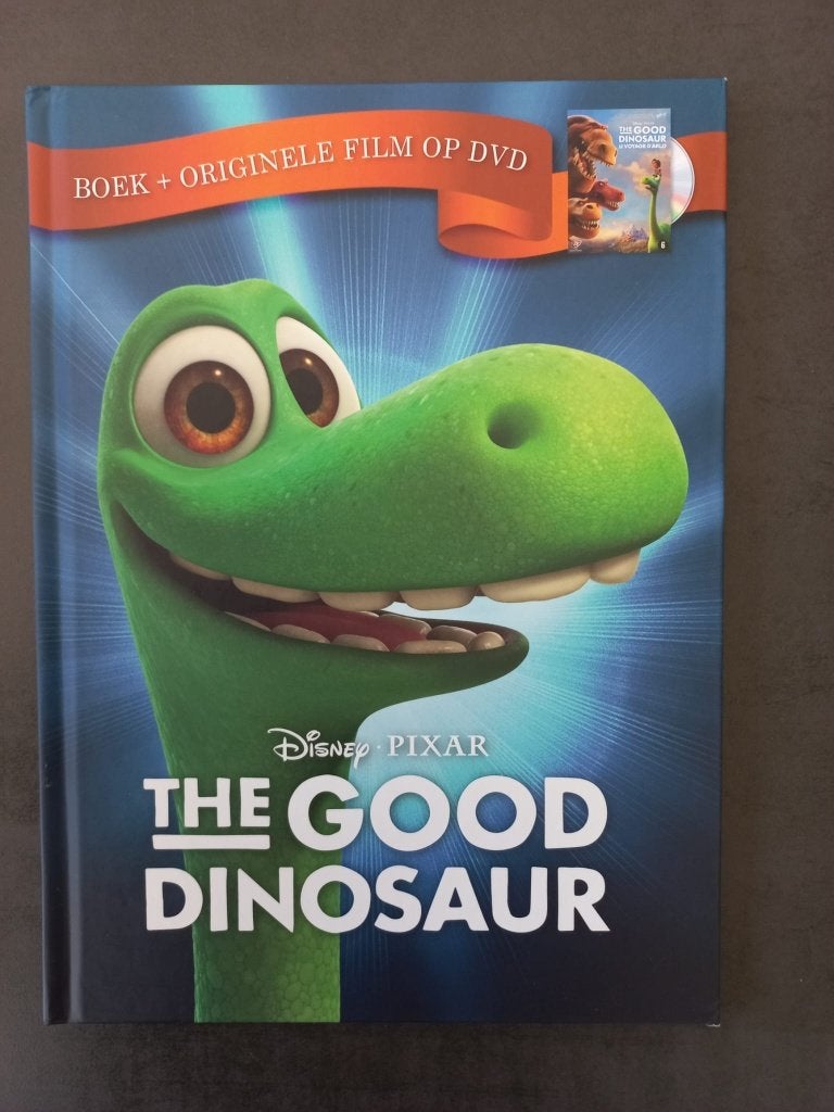 Disney the good dinosaur boek met film op dvd, Fictie algemeen, Walt Disney, Ophalen of Verzenden, Zo goed als nieuw