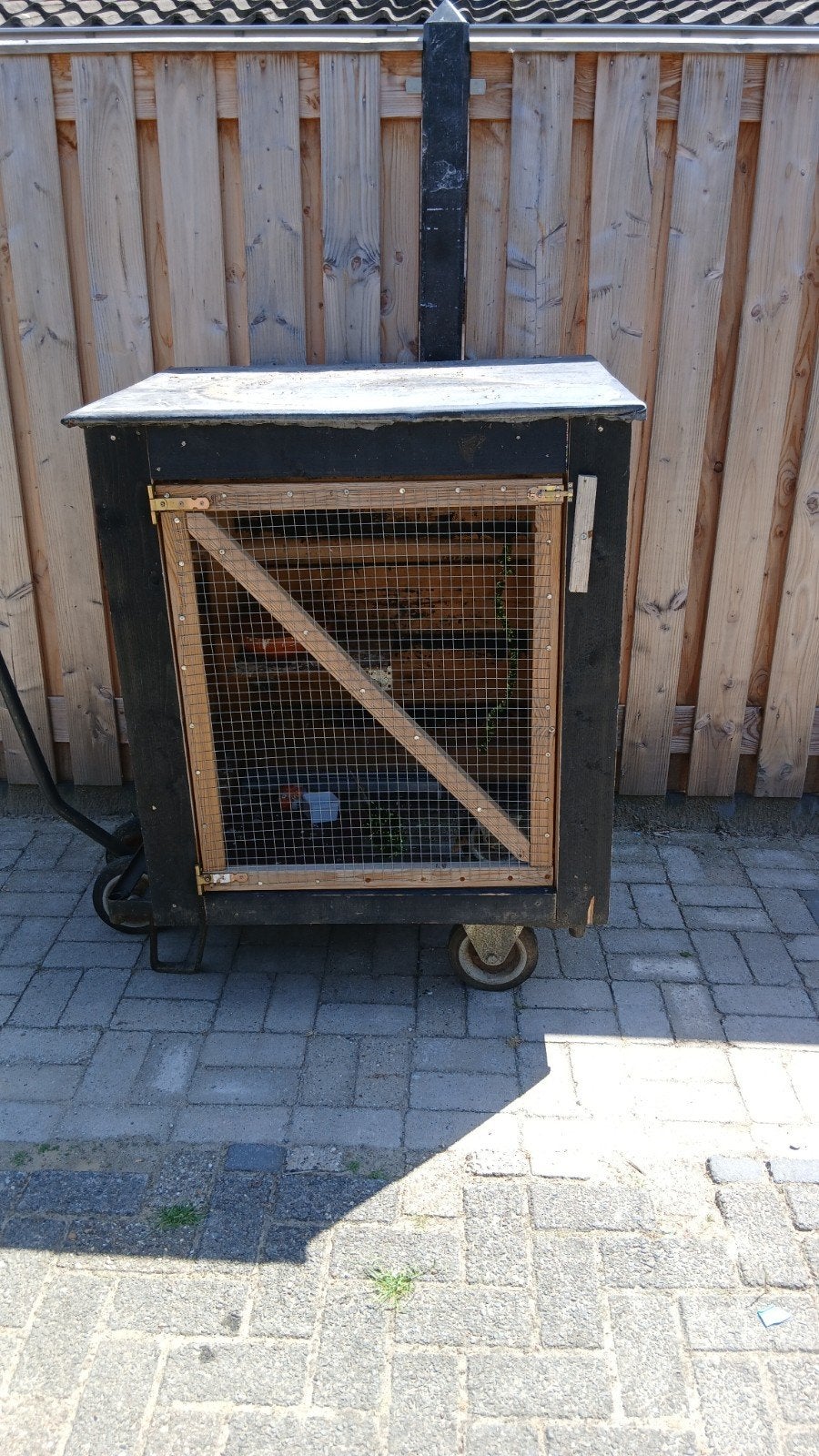 Hok hoog 1.02 breed 0.96 diep 0.75, Ophalen of Verzenden, Hout, Vogelkooi