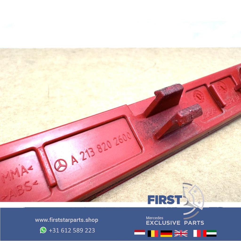 W213 AMG ACHTERBUMPER REFLECTOR A2138202600 2016-2020 BUMPER, Gebruikt, -, Ophalen of Verzenden, -