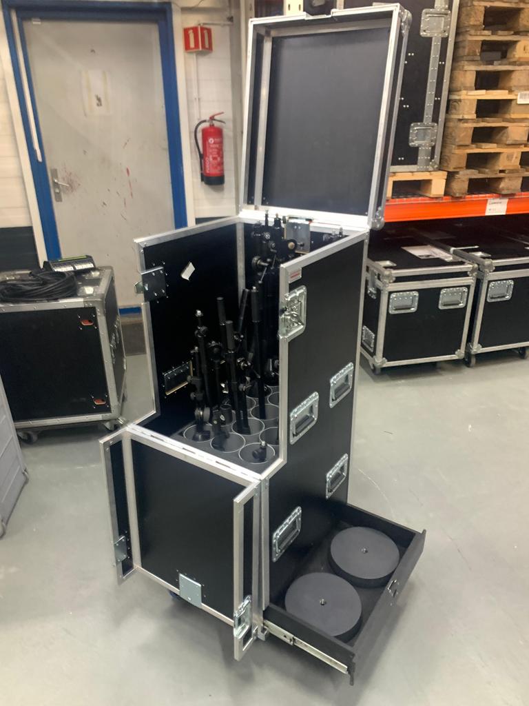 Luxe microfoon statieven flightcase  Incl microfoon stands, Flightcase, Overige instrumenten, Zo goed als nieuw, Flightcase
