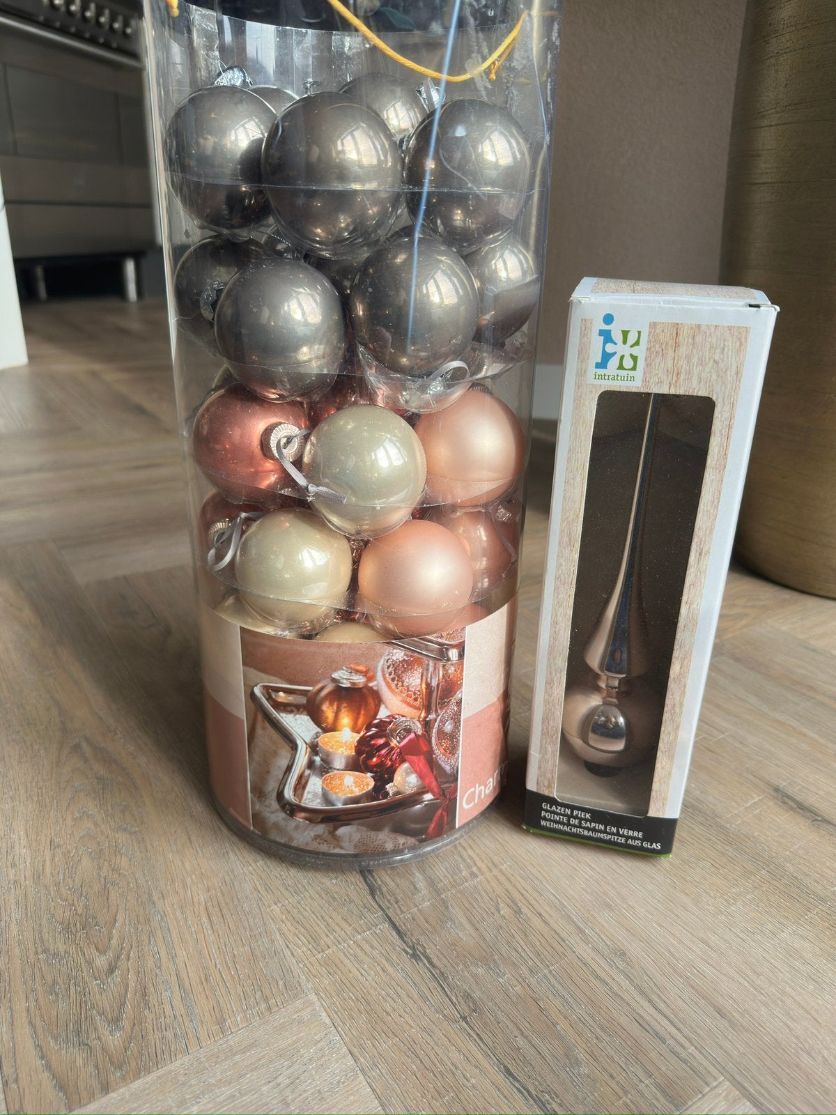 Kerstballen en piek, Ophalen of Verzenden, Zo goed als nieuw