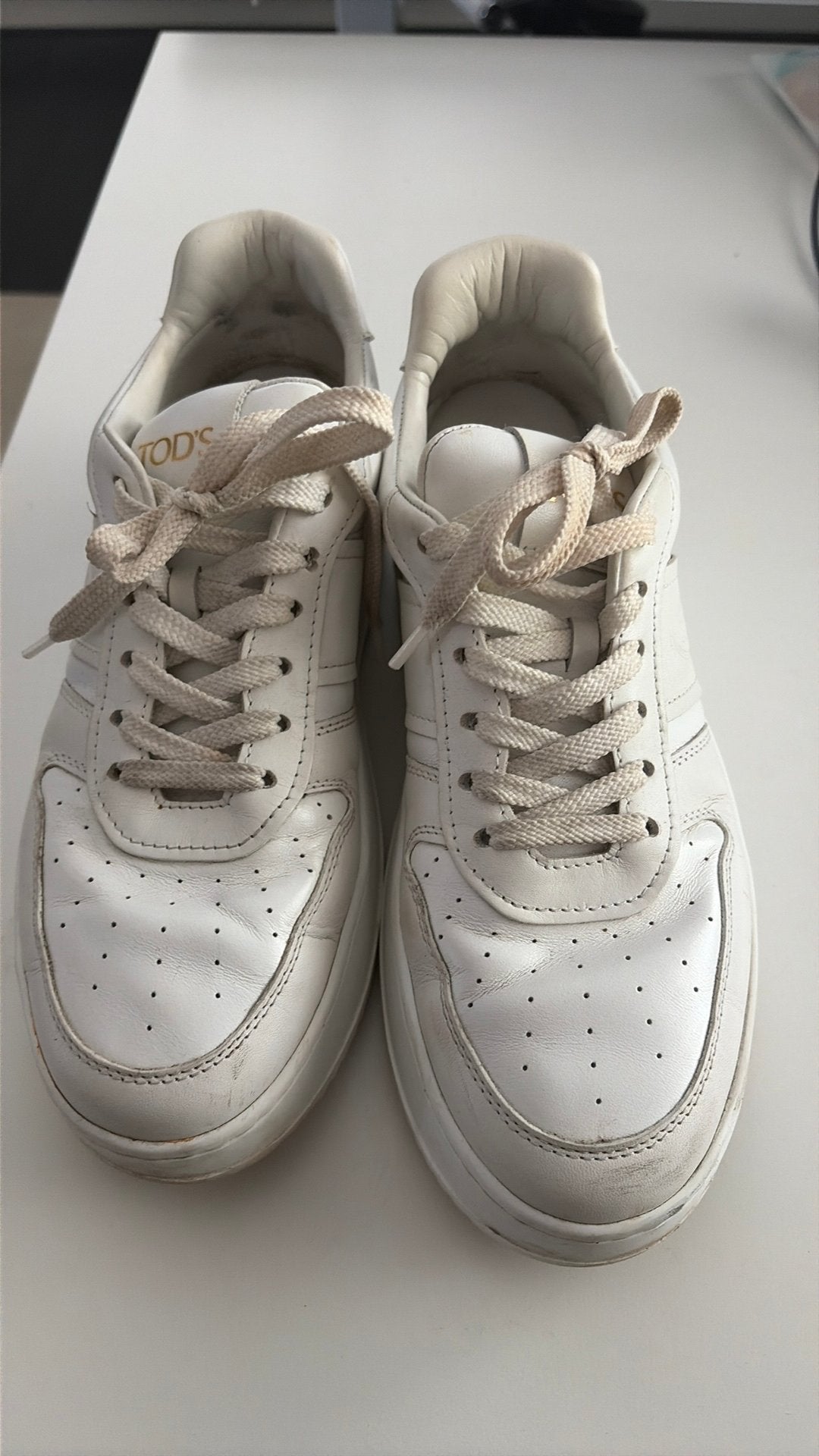 Gedragen maar mooie witte TODS gympen (39), Verzenden, Wit, Sneakers of Gympen, Gedragen