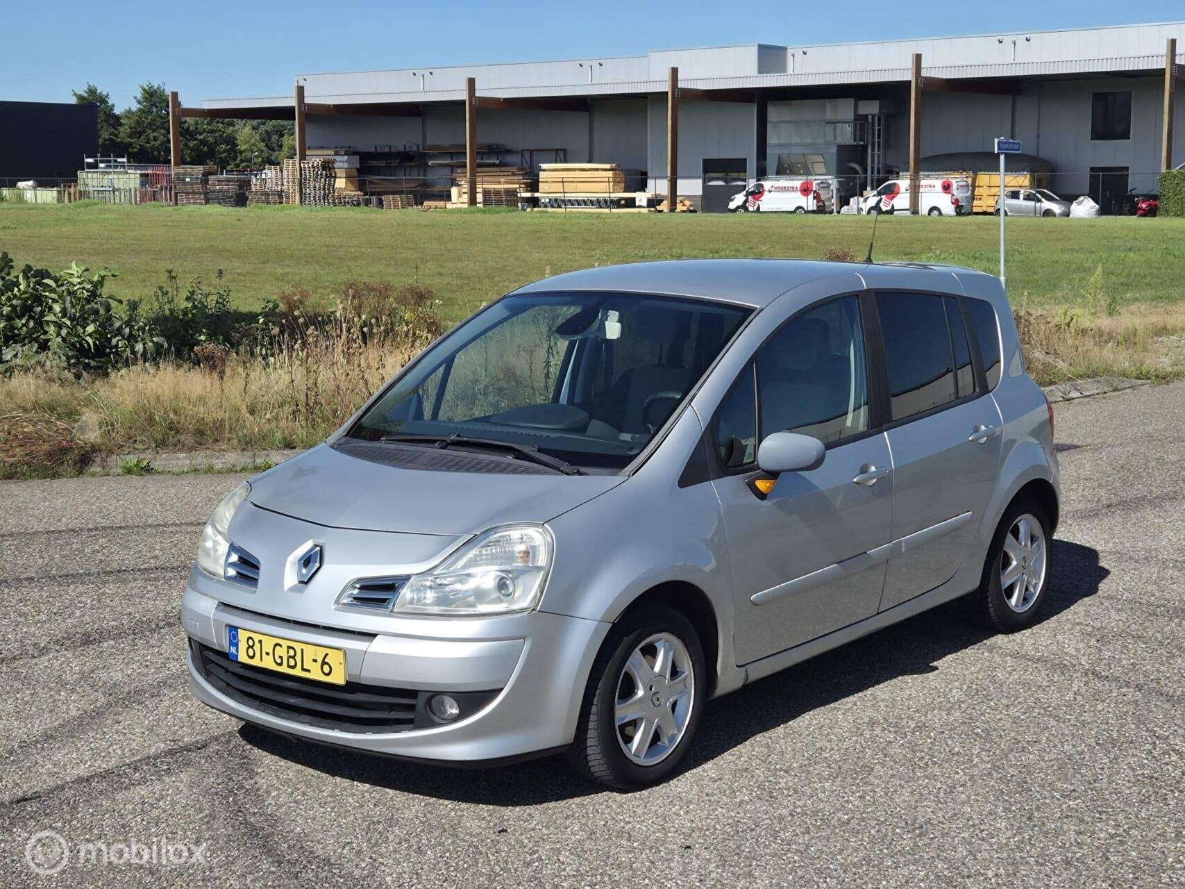 Renault Modus 1.2 TCE Expression Airco / Cruise / Trekhaak, Voorwielaandrijving, 101 pk, Gebruikt, 4 cilinders