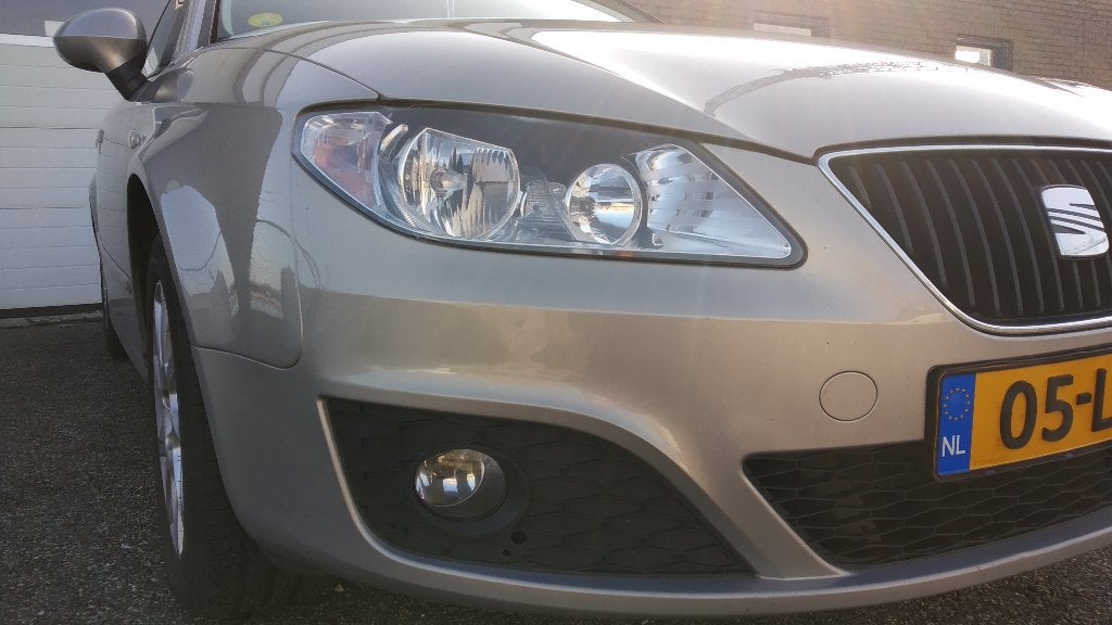Seat Exeo 1.6 75KW 2010 Beige, Auto's, Euro 5, Stof, 4 cilinders, Beige