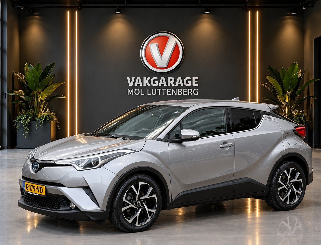 TOYOTA C-Hr 1.8 Hybrid 122pk CVT Executive, TREKHAAK, Auto's, Automaat, 4 cilinders, Adaptive Cruise Control, Hybride Elektrisch/Benzine