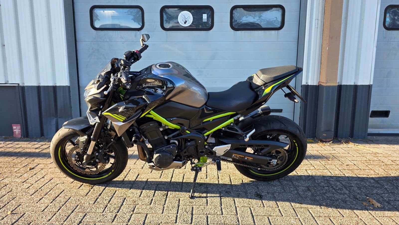 Kawasaki Z900 2020 Akrapovic - A2 Vol vermogen Quickshifter, Occasion, 4 cilinders, Particulier, Meer dan 35 kW