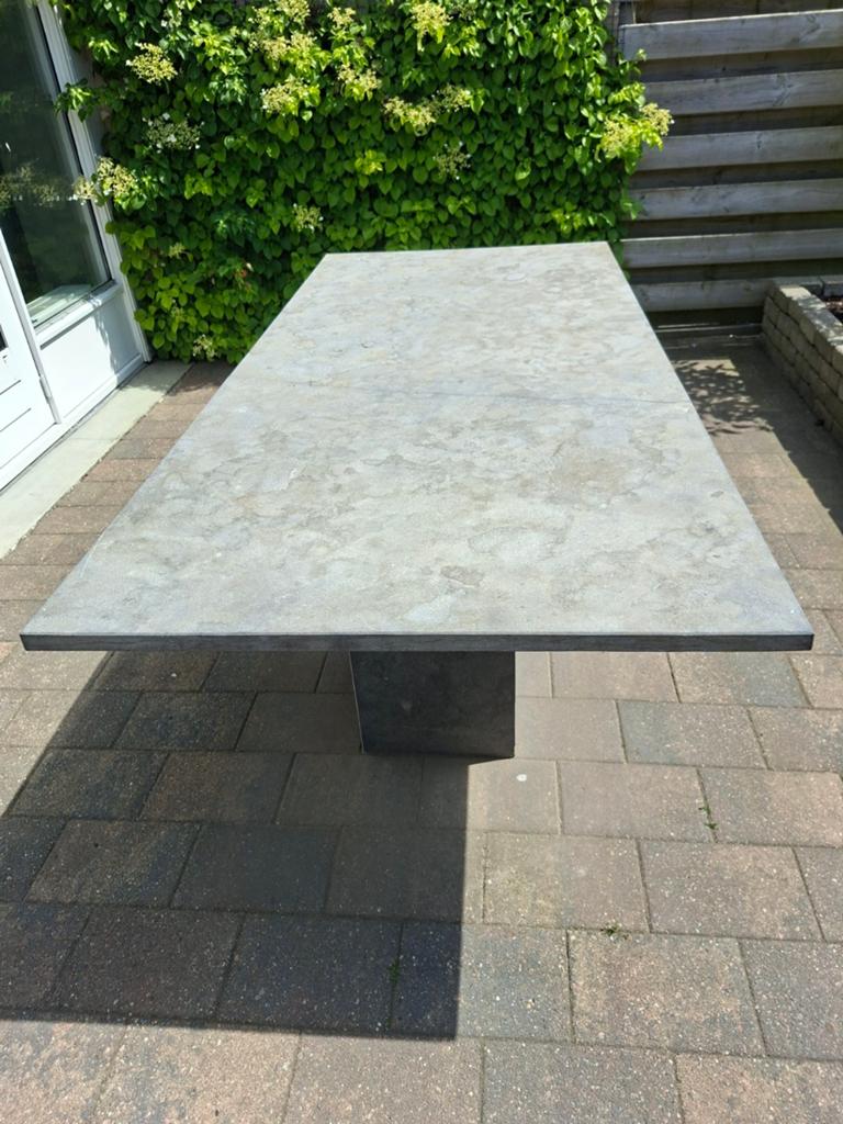 Grote tuintafel van natuursteen, Tuin en Terras, Ophalen, Gebruikt, Rechthoekig, Overige materialen