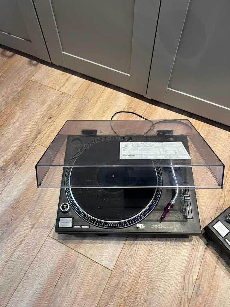 Technics SL‑1200MK2 Iconische Direct‑Drive Platenspeler, Ophalen, Zo goed als nieuw, Technics