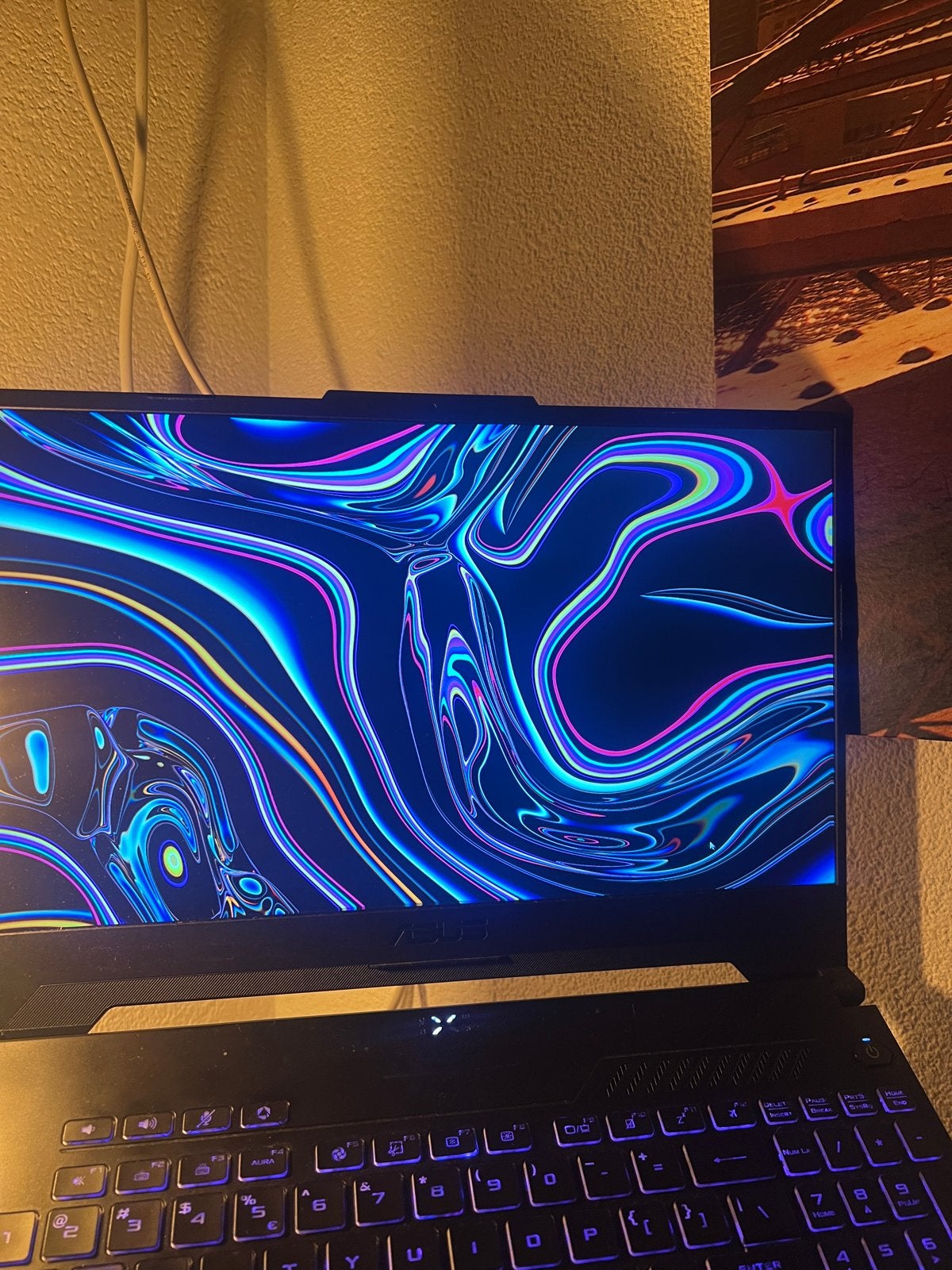 Foto 5 van Asus tuf a15 RTX4070 ryzen 9 7940HS 2tb + 500gb