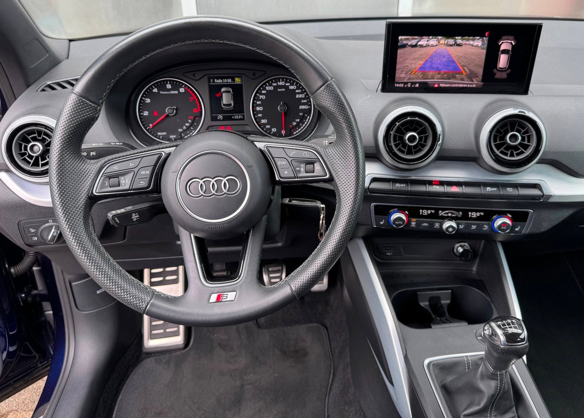 Foto 20 van Audi Q2 35 TFSI S-line Edition| Apple CarPlay | Camera | Dig