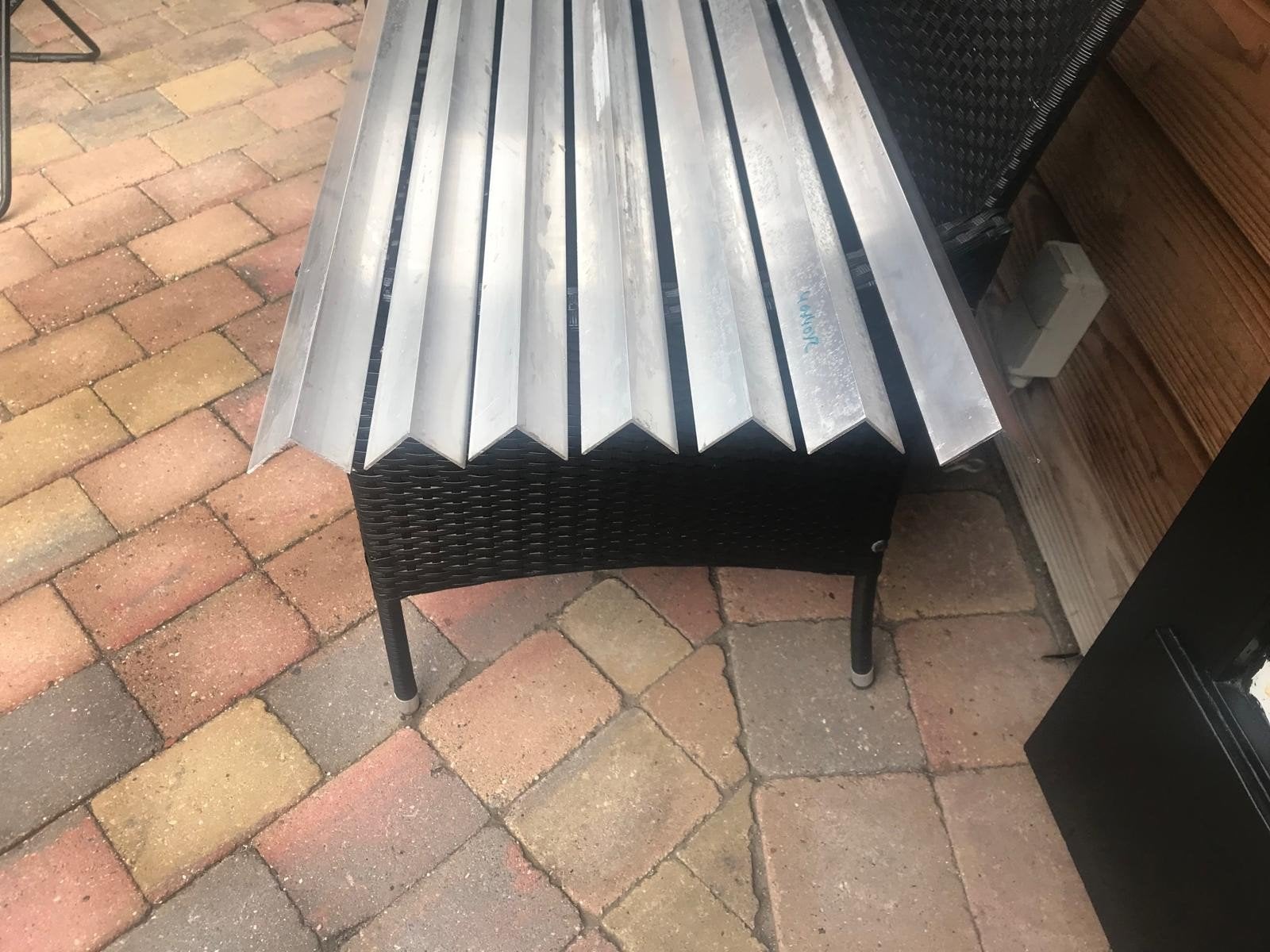 Gelijk  zijdig. Hoeklijn  aluminium.  Nieuw. 2meter  lang, Doe-het-zelf en Verbouw, IJzerwaren en Bevestigingsmiddelen, Ophalen of Verzenden