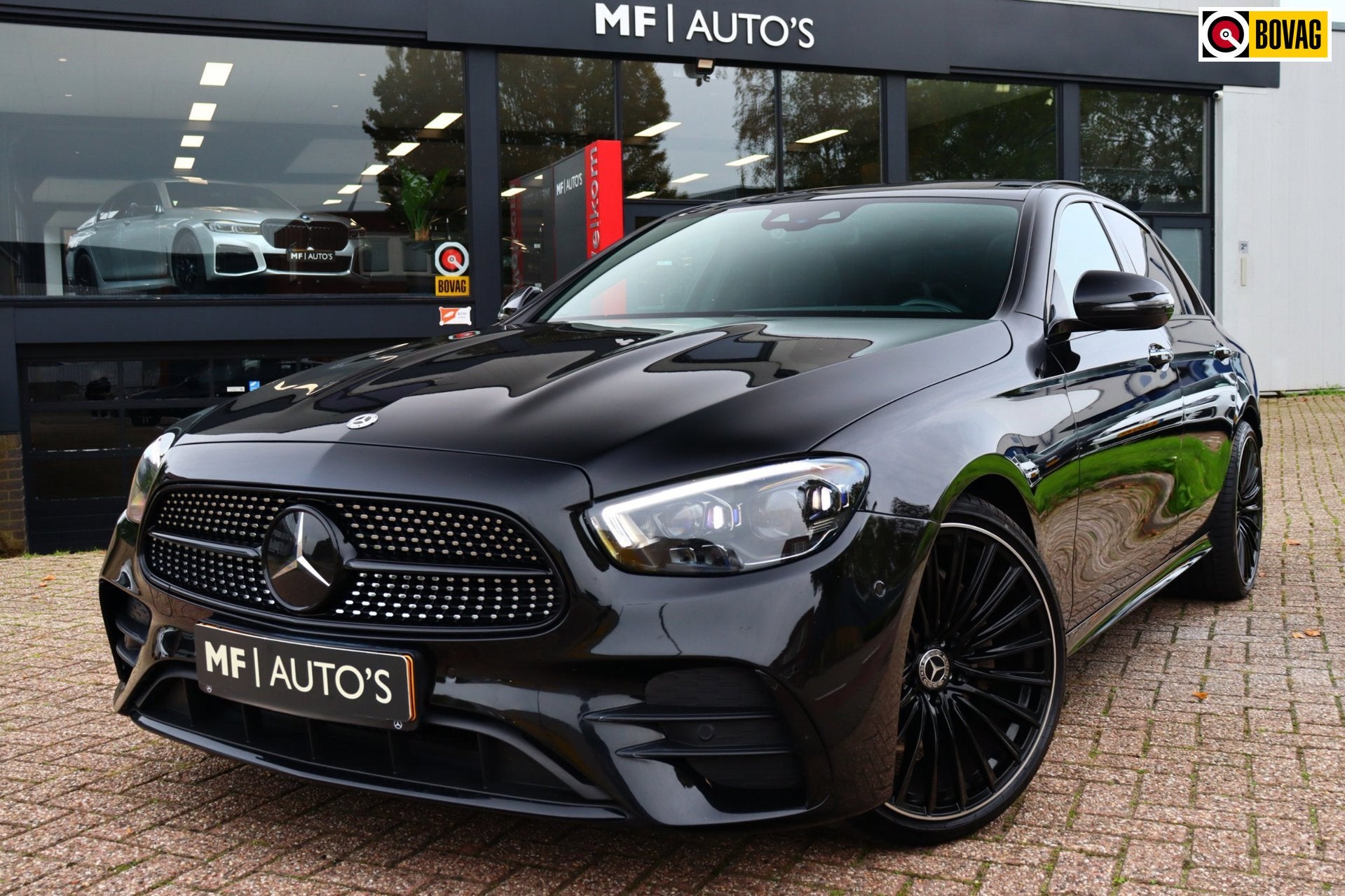 Mercedes-Benz E-klasse 220 d AMG Line|Pano|Burmester|Memory|, Achterwielaandrijving, Gebruikt, Euro 6, 4 cilinders