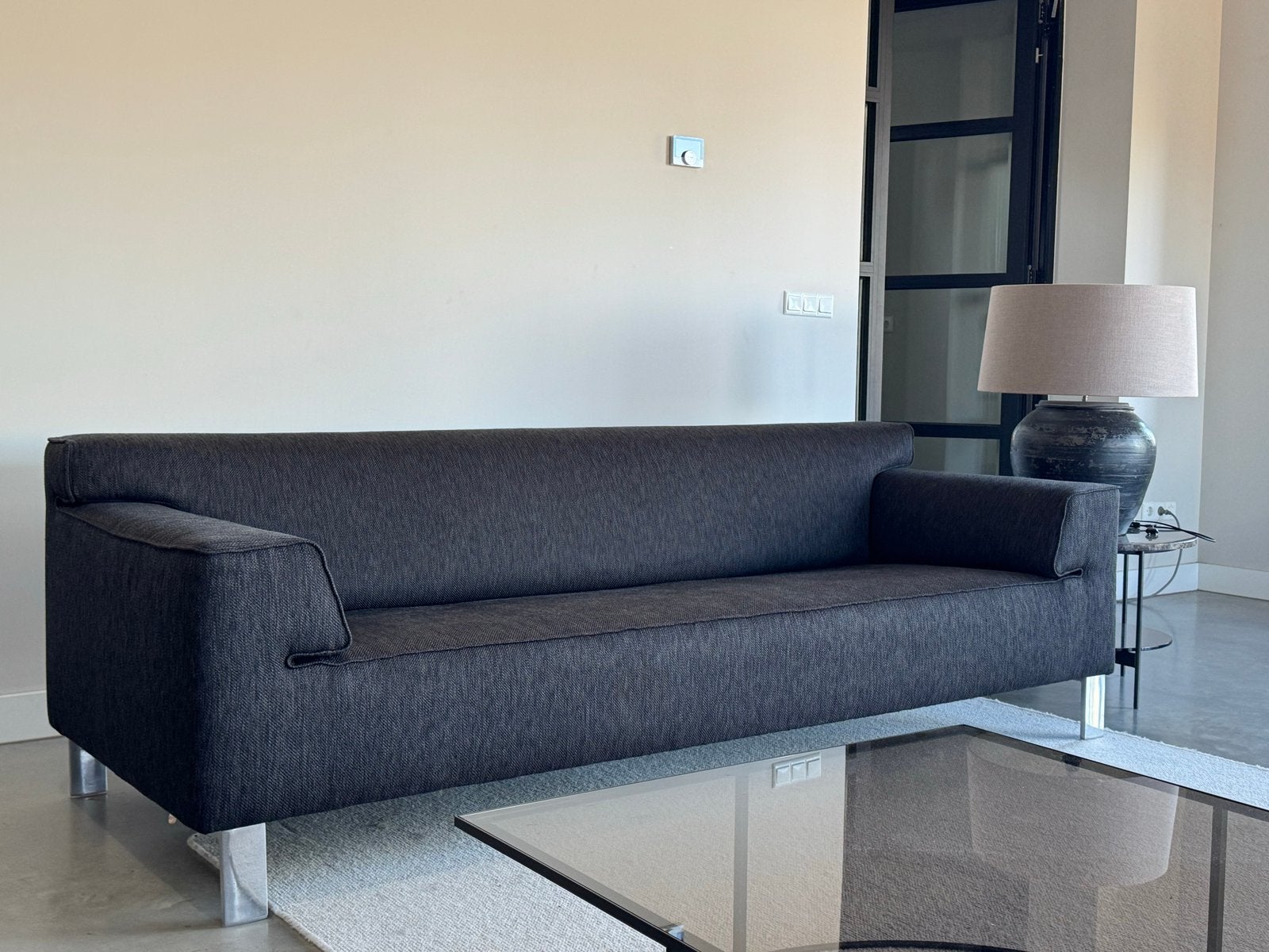 Leolux Edith 3,5-zits designbank - Antraciet - 240 cm -, X, 75 tot 100 cm, Ophalen of Verzenden, Zo goed als nieuw