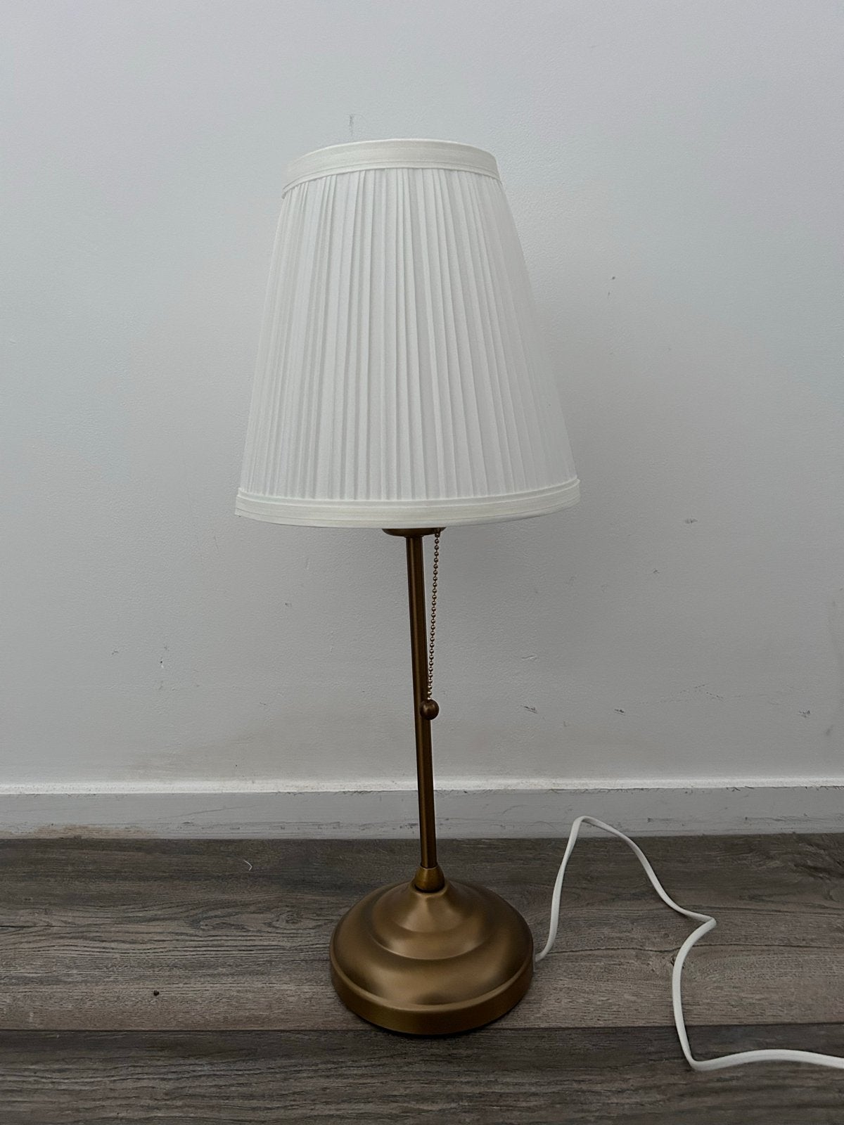 IKEA Tafellamp met witte kap - nieuw, Ophalen, Nieuw, Wit, Met kap