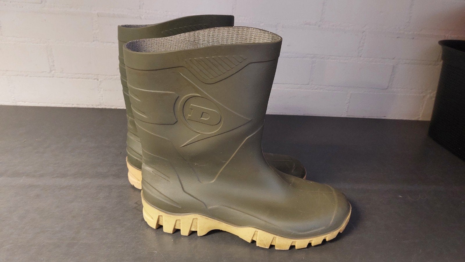 Dunlop regenlaarzen maat 47 - kleurverschil zolen, Ophalen of Verzenden, Zwart, Boots