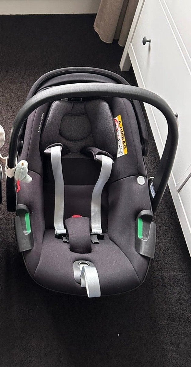 Maxi-Cosi autostoel - Zo goed als nieuw, Ophalen, Autogordel, Zijbescherming, Zo goed als nieuw