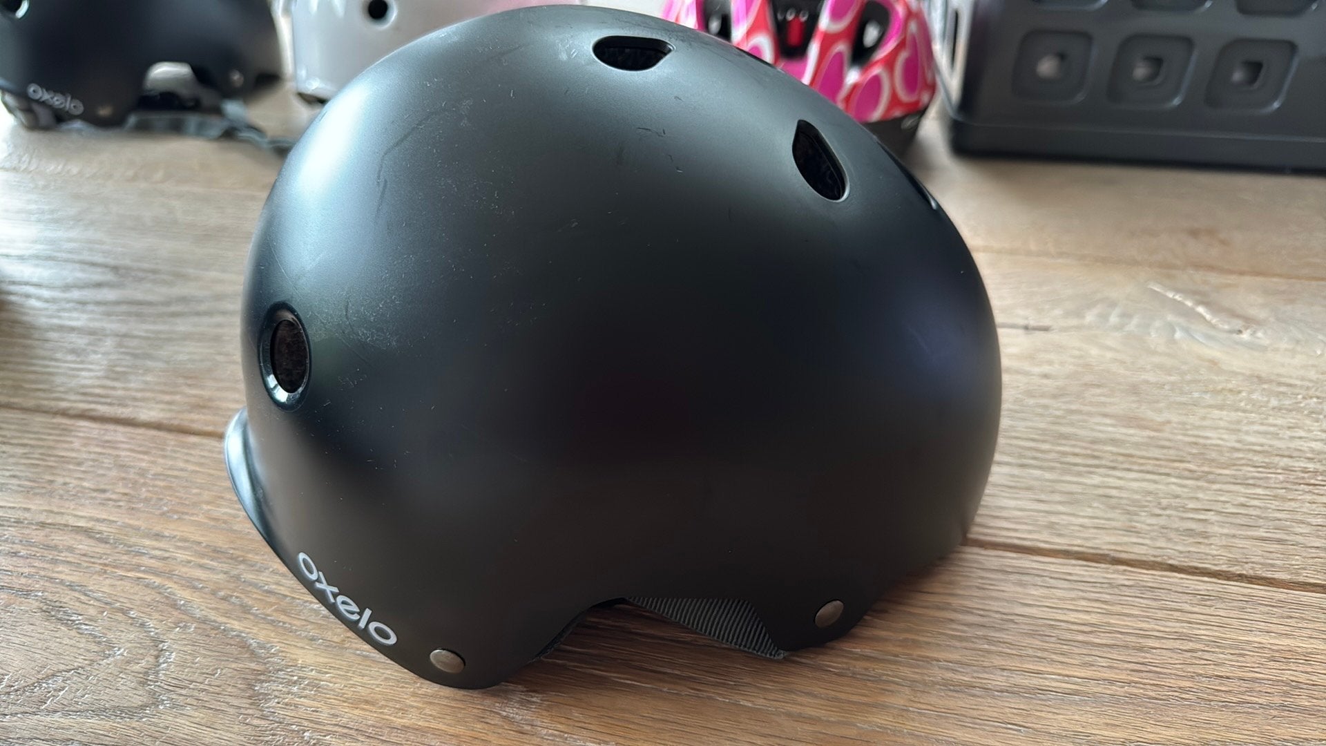 Oxelo skatehelm 55-58 cm, Overige merken, Verstelbaar, Ophalen of Verzenden, Zo goed als nieuw