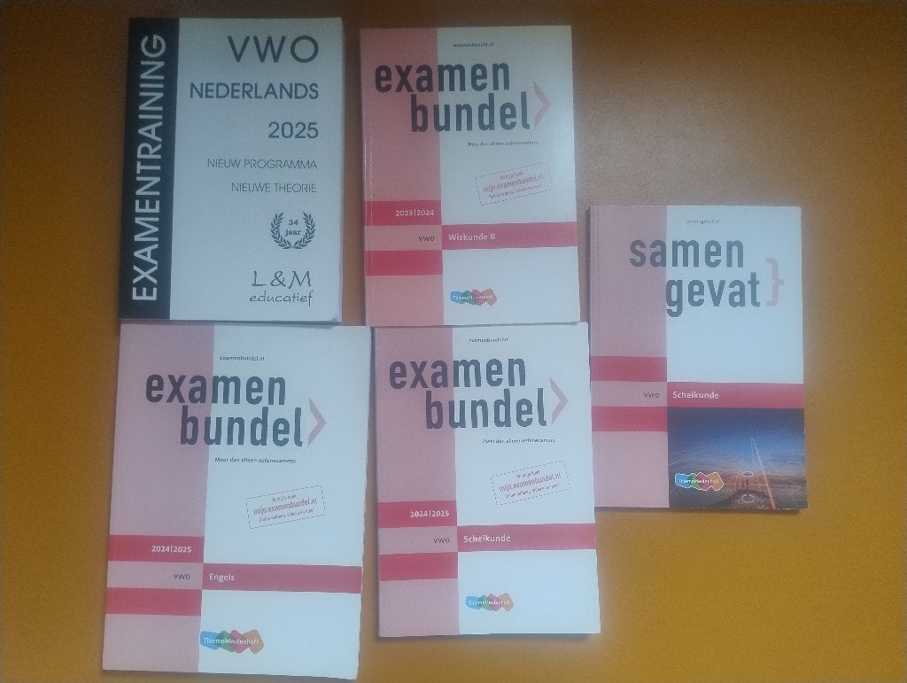 Diverse Samengevat en Examenbundels voor VWO, Boeken, Ophalen, Overige vakken, VWO, Diverse auteurs