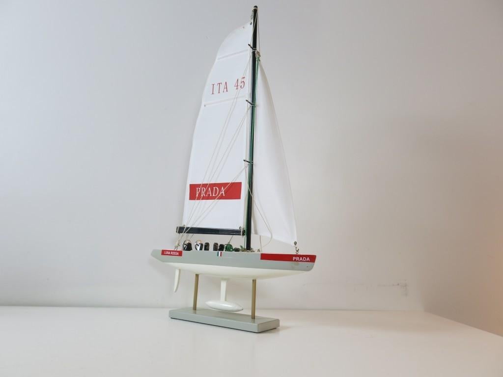 Prada Luna Rossa – Zeilboot, Ophalen of Verzenden, Gebruikt, Reclamebord