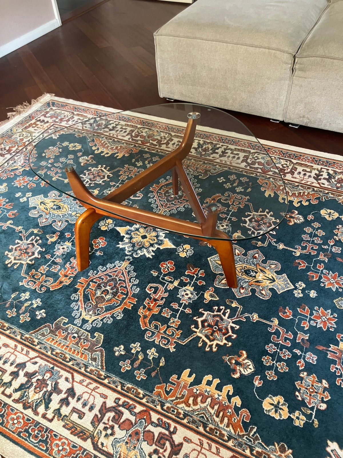Glazen salon tafel, Huis en Inrichting, Tafels | Salontafels, Ophalen, Japandi, Glas, Gebruikt