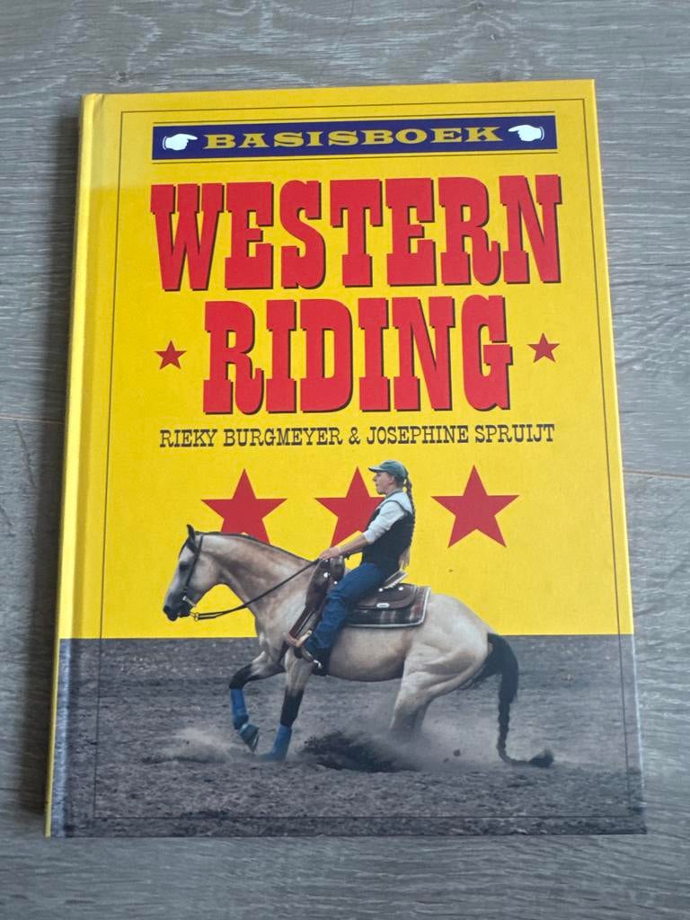 Basisboek Western Riding, Ophalen of Verzenden, Gelezen, Overige sporten