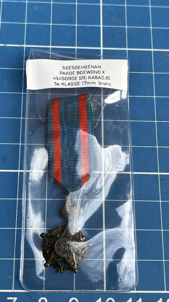 NED INDIE PAKOE BUONO HUISORDE 5e klasse miniatuur medaille, Ophalen of Verzenden, Nederland, Lintje, Medaille of Wings