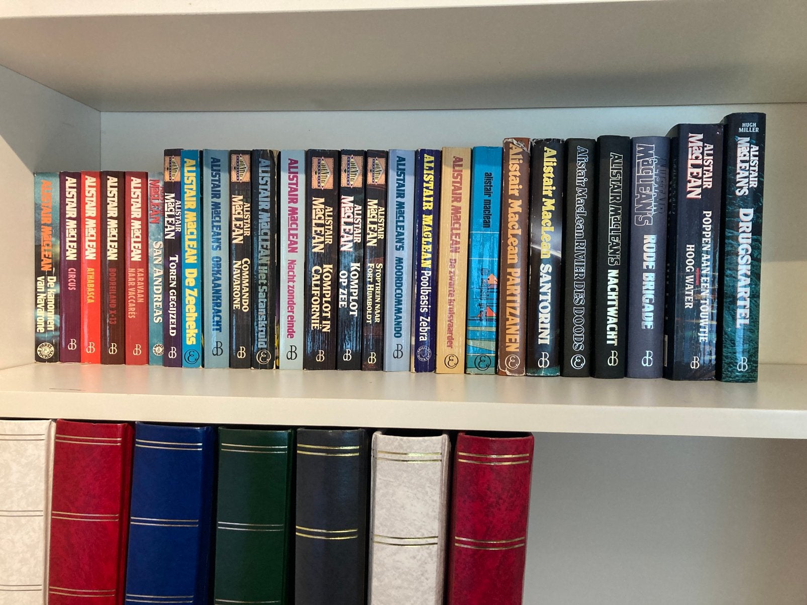 Alistair MacLean detective boeken, Ophalen, Gelezen
