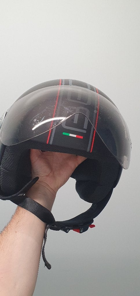 Scooterhelm Beon design, Fietsen en Brommers, Brommerhelmen, Ophalen, Zo goed als nieuw, Large, BEON