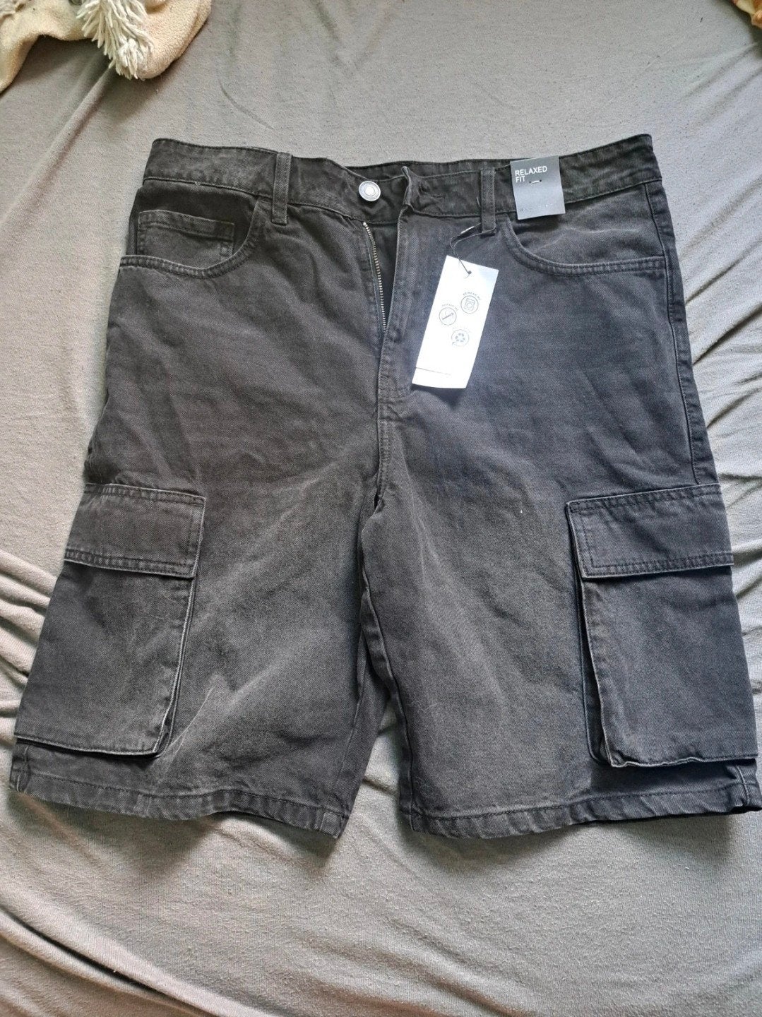 Primark Denim Korte Broek Heren Maat 42 Zwart Relaxed Fit, Kleding | Heren, Zwart, Nieuw, Ophalen of Verzenden, Maat 46 (S) of kleiner