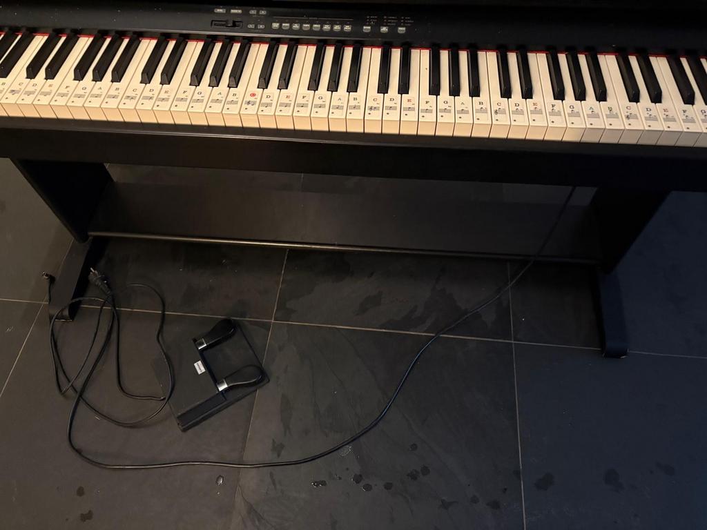 Real piano elektrische piano, Ophalen, Gebruikt, Zwart, Digitaal