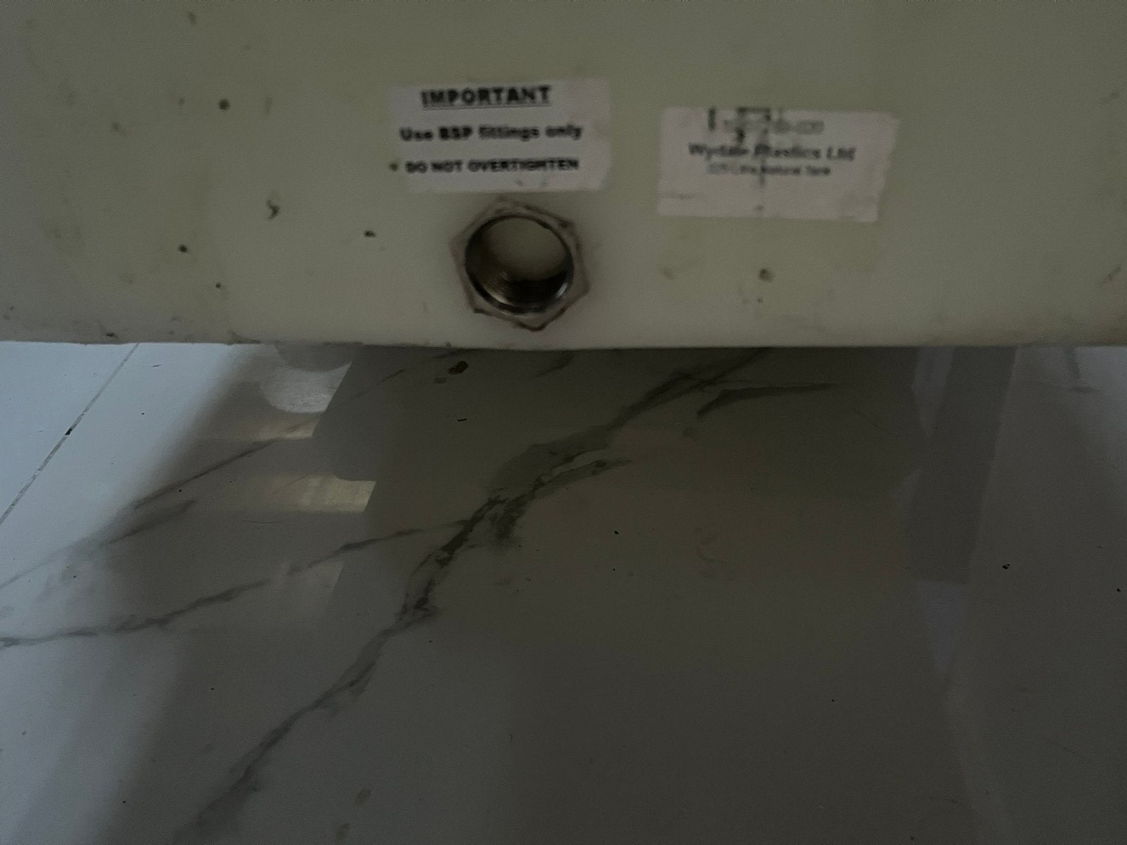 Watertank 325 liter verticaal. 110x37,5x87,5, Tuin en Terras, 150 liter of meer, Ophalen, Zo goed als nieuw