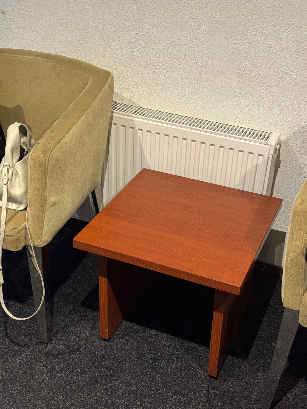Houten salontafels - rechthoekig en vierkant, Huis en Inrichting, Ophalen, Gebruikt, 50 tot 100 cm, Overige houtsoorten