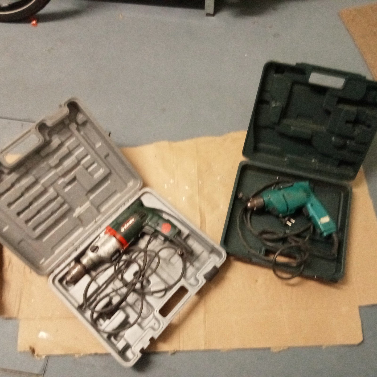 2 boormachinetjes Makita en Metabo.in goede staat., Ophalen of Verzenden