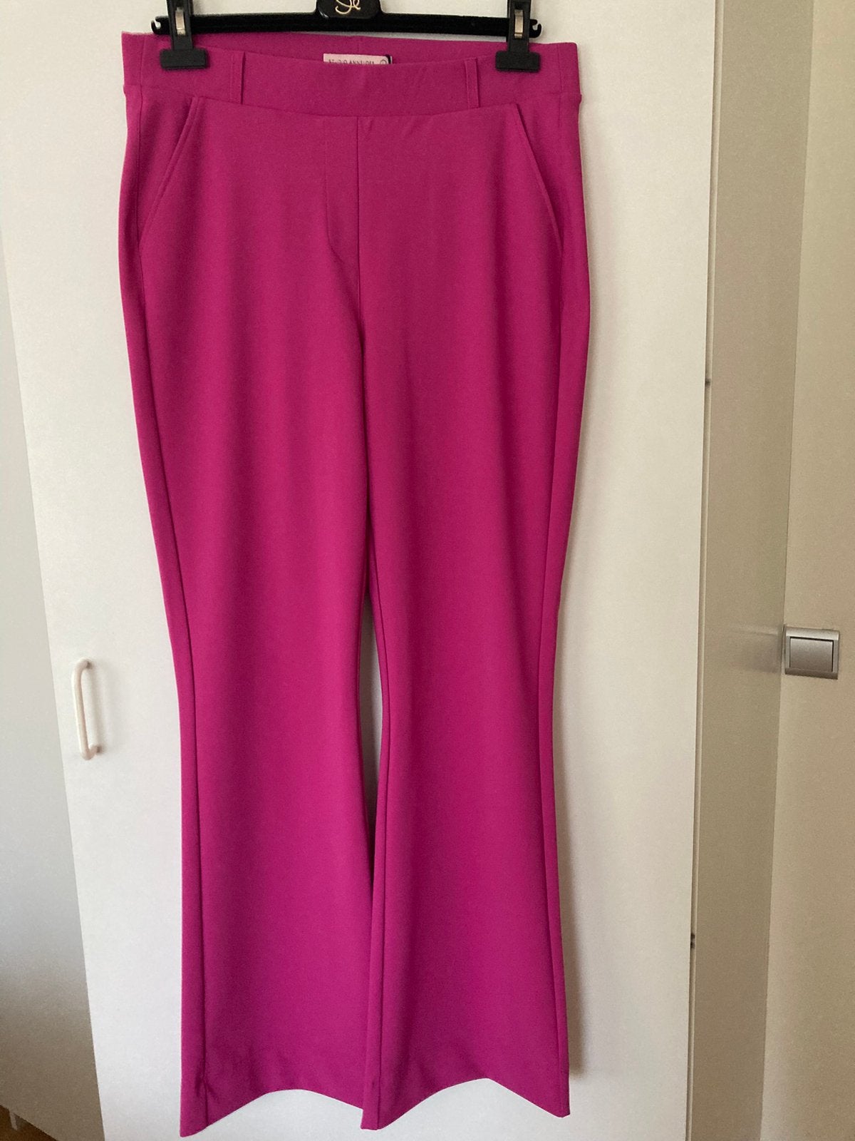 Studio Anneloes flair bonded broek, fuchsia maat L nieuw, Kleding | Dames, Broeken en Pantalons, Maat 42/44 (L), Nieuw, Ophalen of Verzenden