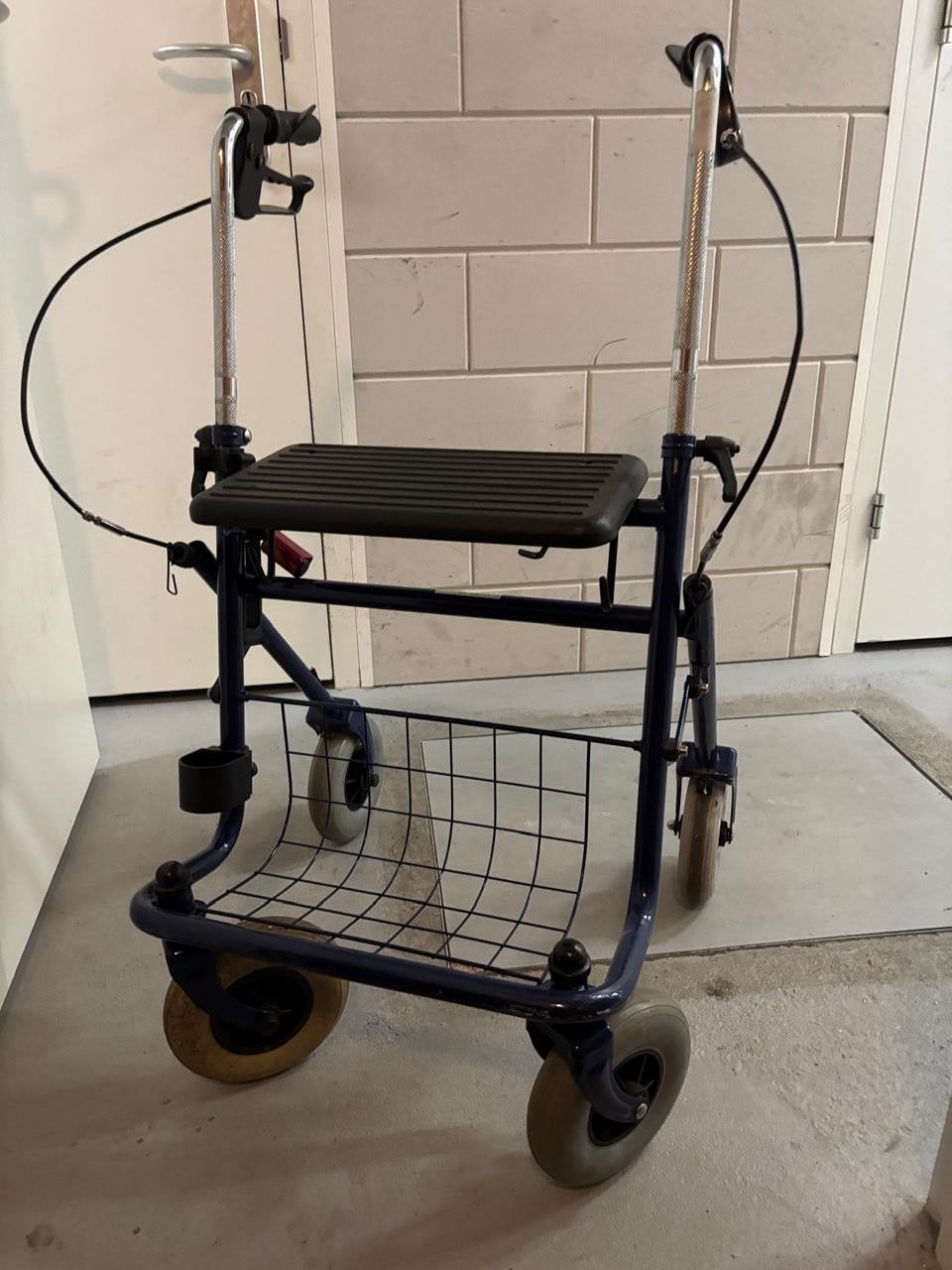 Goed lopende rollator, Diversen, Ophalen of Verzenden, Gebruikt