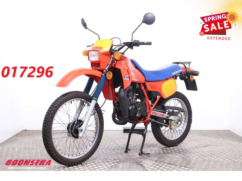 Honda MTX MTX 50 Automaat (bj 1984), Fietsen en Brommers, Overige merken, Dopplerlaan 4
9207HC  DRACHTEN, NL, Boonstra Schadevoertuigen