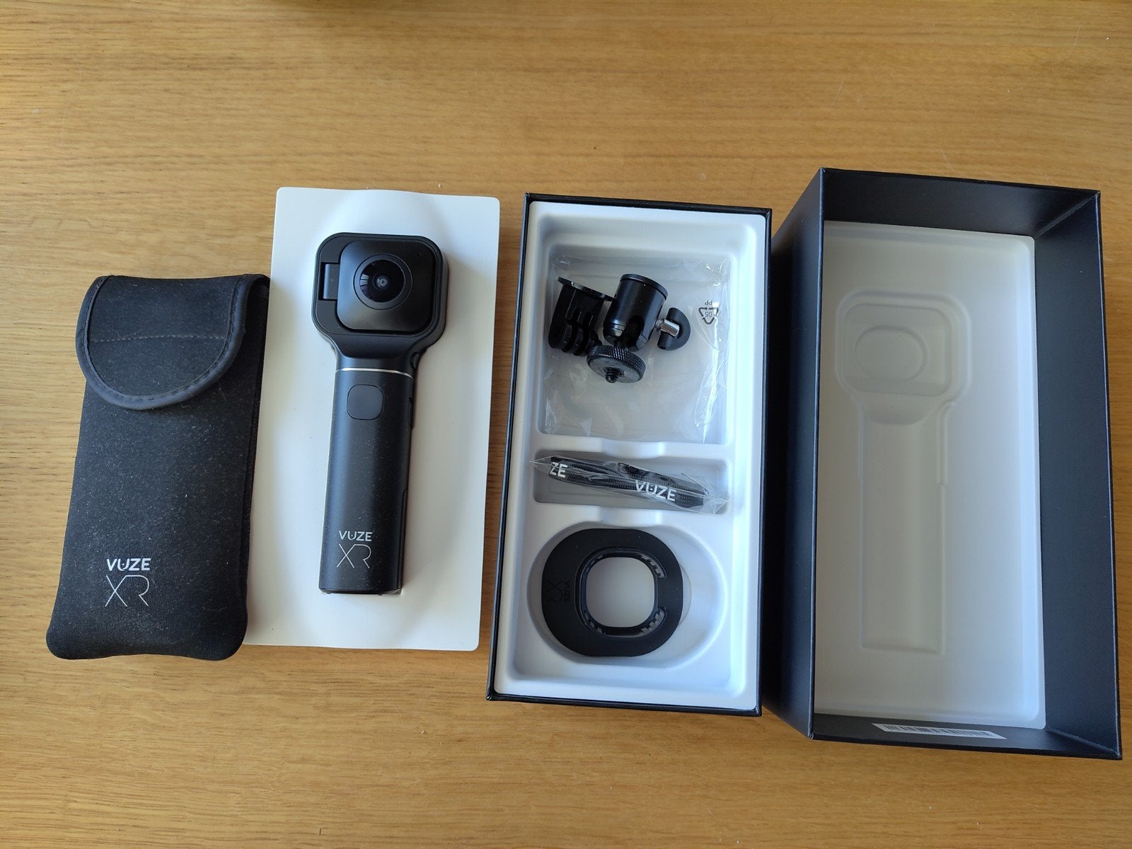 Vuze XR Dual 2D 360 en 3D 180 VR camera 5.7K, Audio, Tv en Foto, Videocamera's Digitaal, Ophalen of Verzenden, Zo goed als nieuw