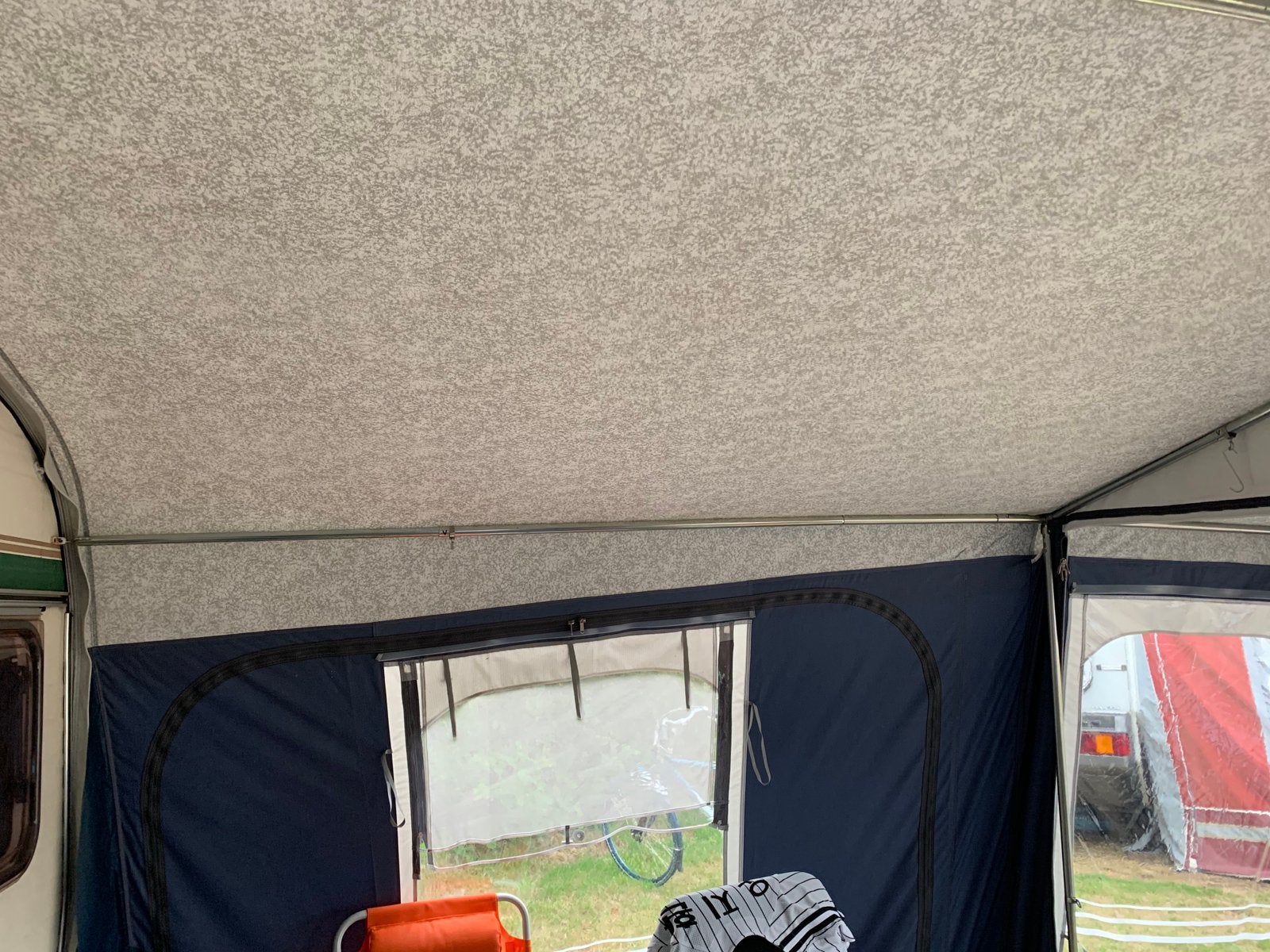 Voortent chateau cantara 908 caravan, Ophalen, Gebruikt