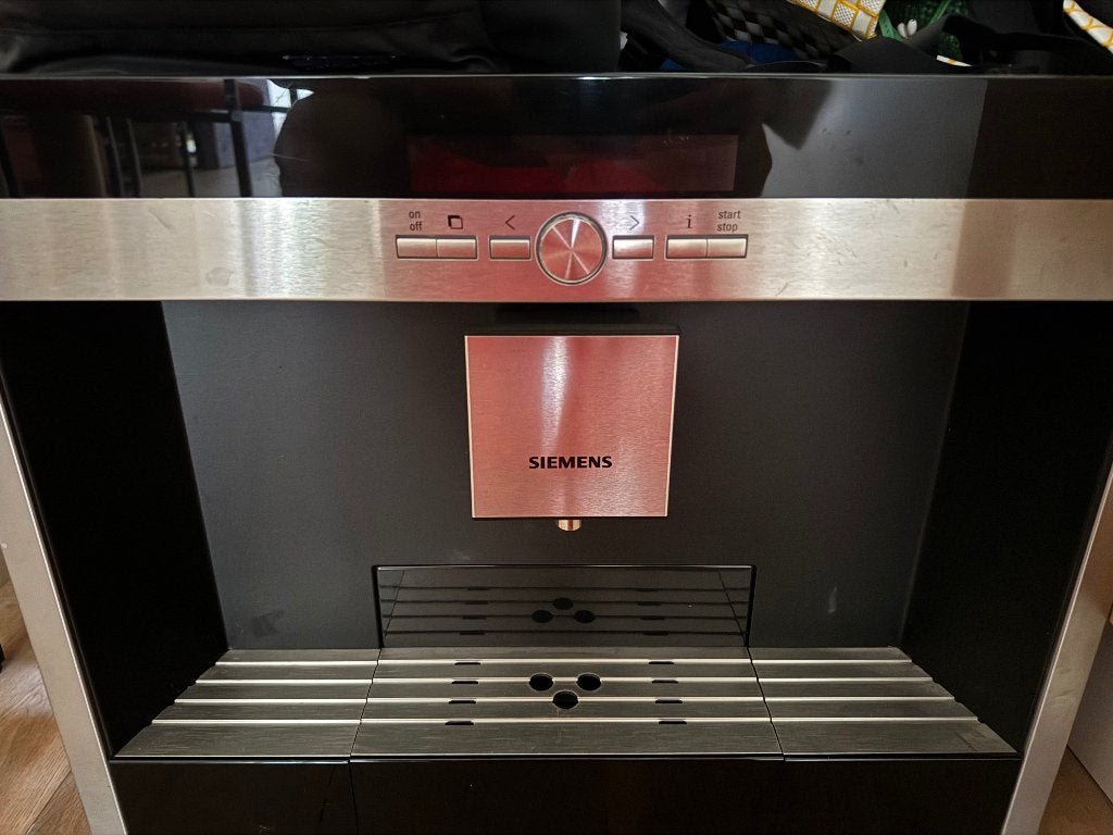 Siemens TK76K573 inbouw espressomachine — defect, Ophalen, Espresso apparaat, Koffiebonen, Niet werkend
