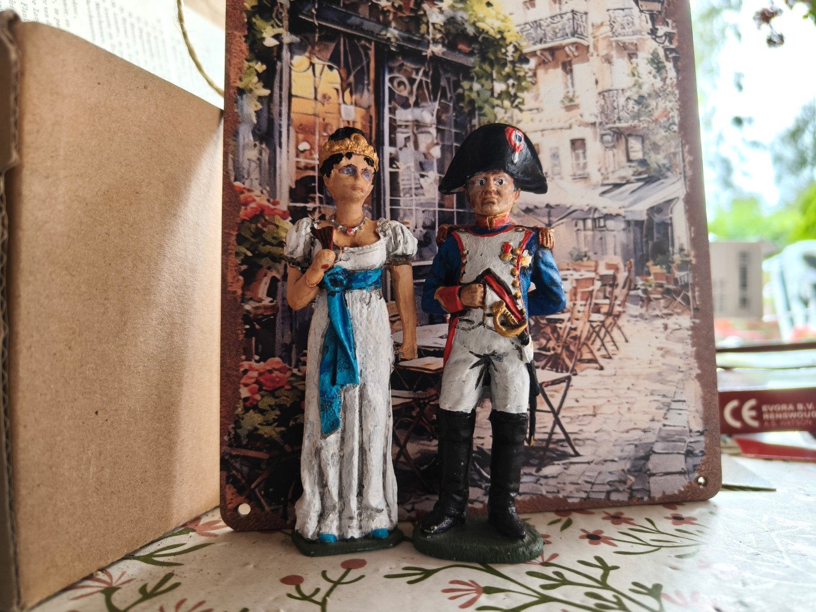 Antieke tinnen beeldjes: Napoleon en Josephine, Ophalen of Verzenden, Gebruikt