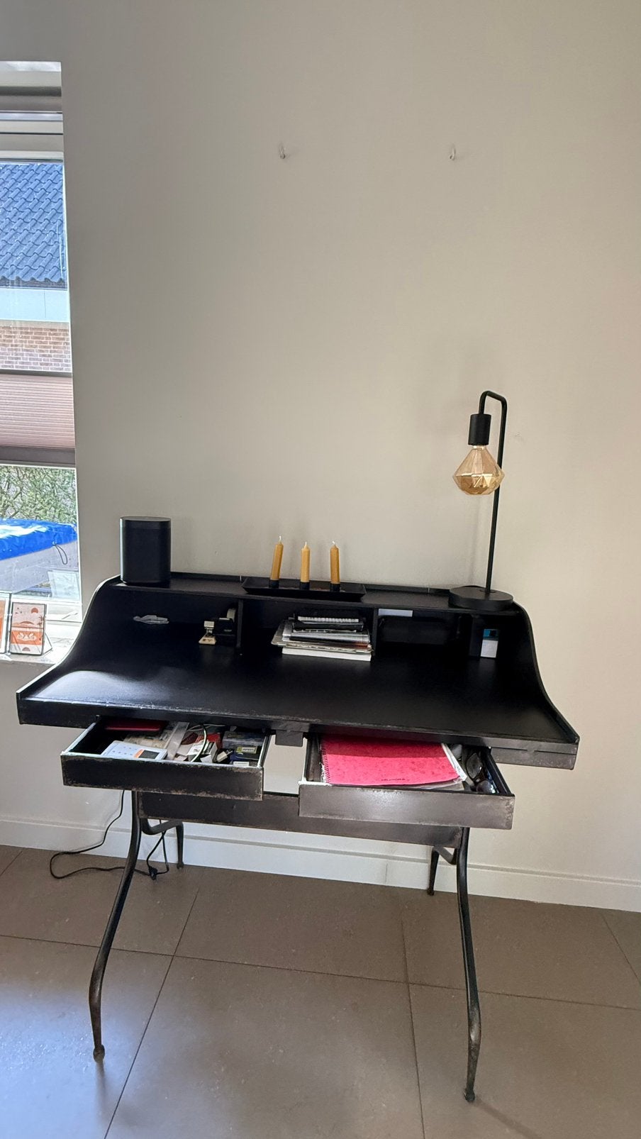 Bureau / dressoir, Ophalen, Zo goed als nieuw, 25 tot 50 cm, Metaal