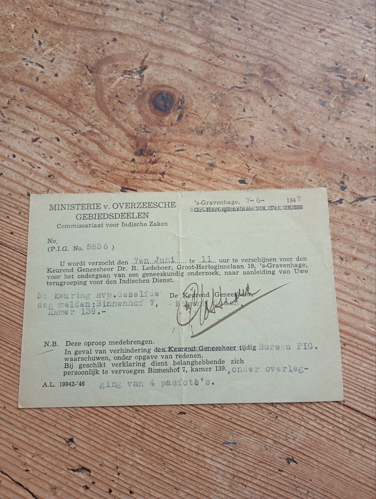 Vintage Ned Indië 1947 Binnenhof 7 kamer 7 Den Haag, Verzamelen, Ophalen of Verzenden, Landmacht, Nederland