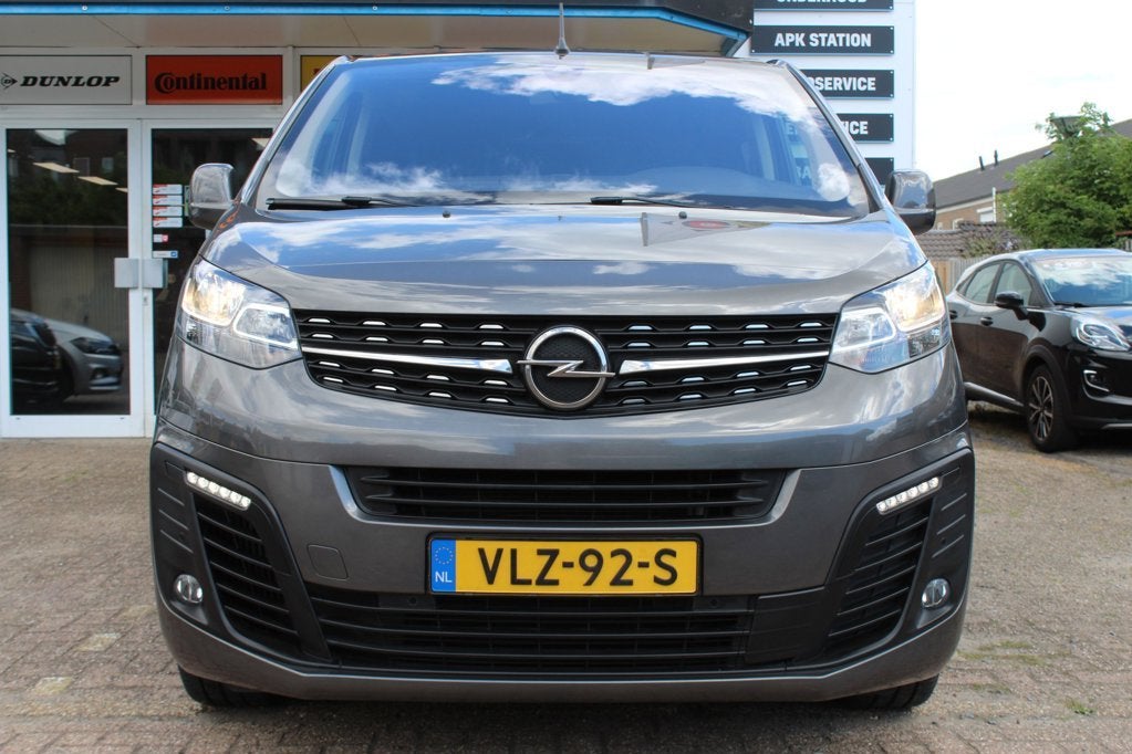 Opel Vivaro 2.0 CDTI L3H1 DC Innovation, Voorwielaandrijving, Gebruikt, 4 cilinders, 150 pk