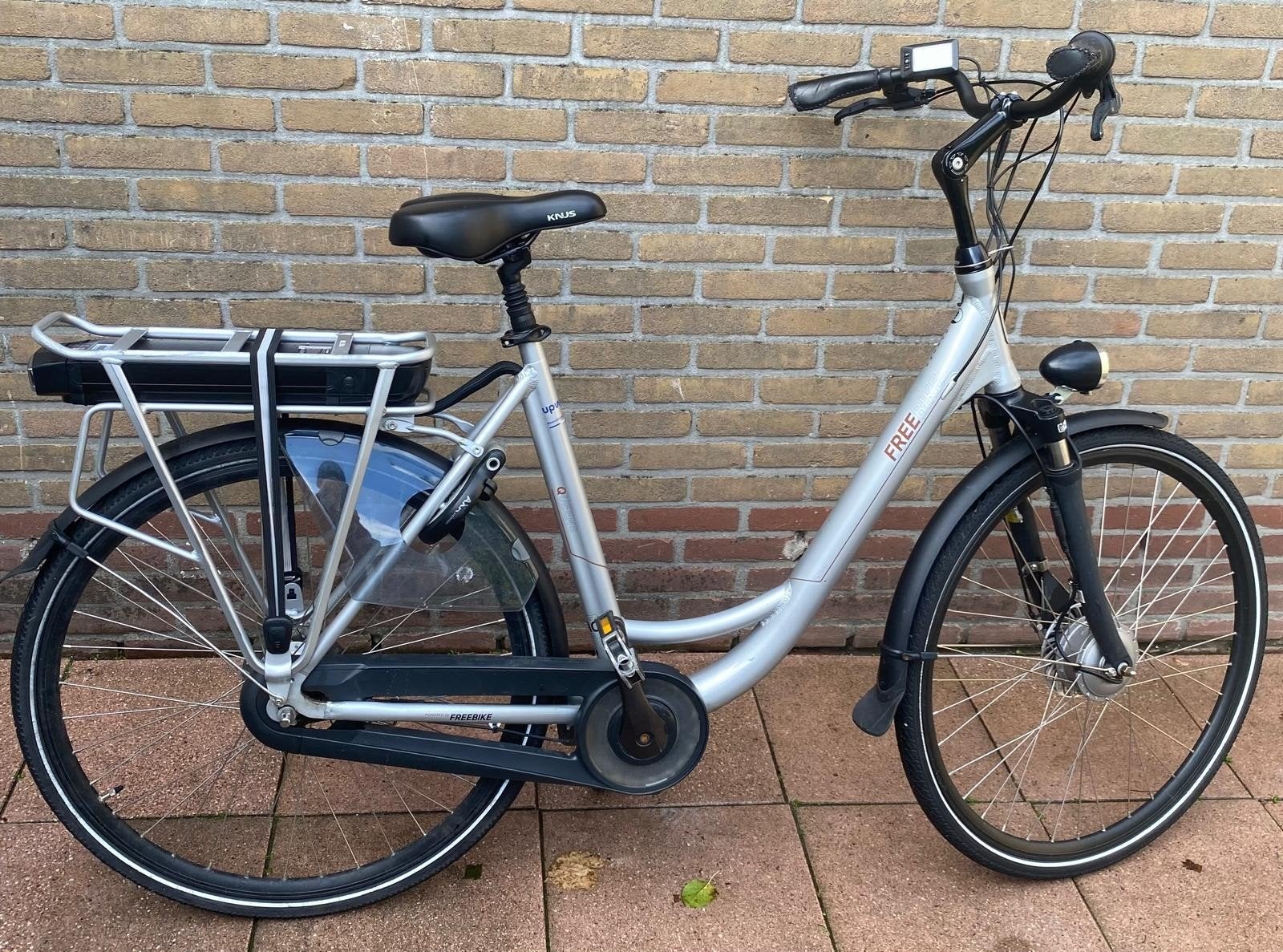 Elektrische fiets MOET ZO SNEL MOGELIJK WEG, Fietsen en Brommers, Gebruikt, 51 tot 55 cm, 30 tot 50 km per accu, Ophalen