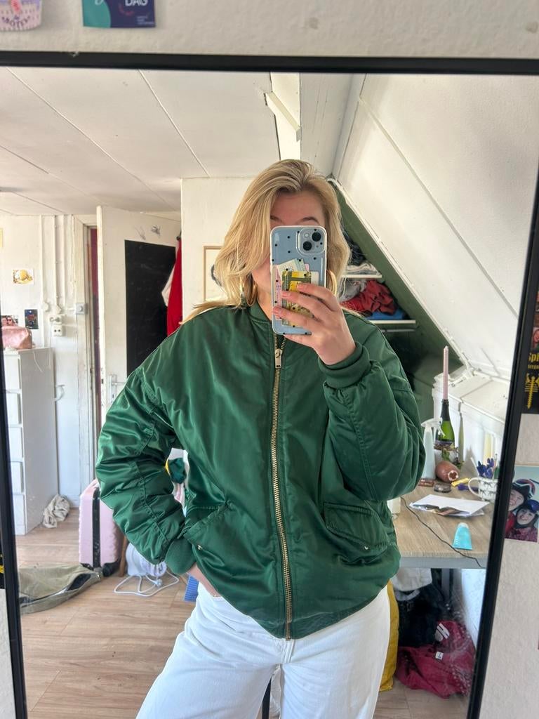 Bomber groen, Ophalen of Verzenden, Zo goed als nieuw, Maat 38/40 (M), Groen