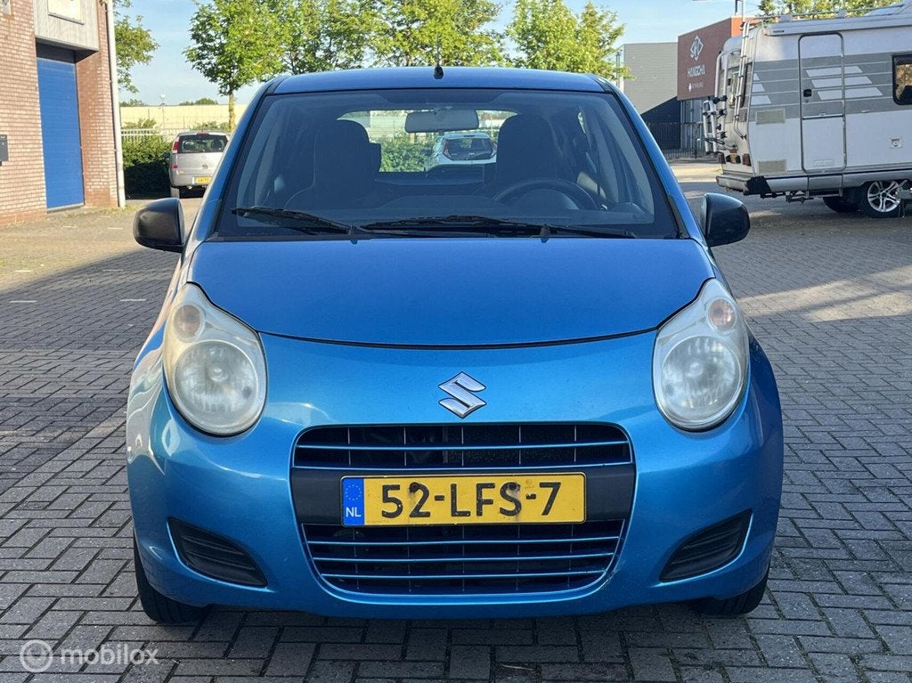 Suzuki Alto 1.0 Base 5 deurs Nieuwe APK en Nieuwe koppeling!, Auto's, Suzuki, Voorwielaandrijving, Euro 5, Gebruikt, 200 kg